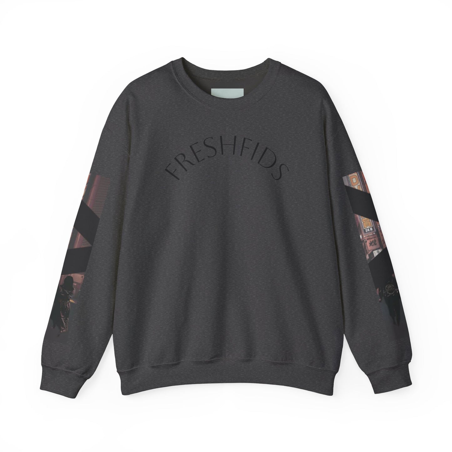 FreshFids Tokyo Urban Vibes - Sweatshirt